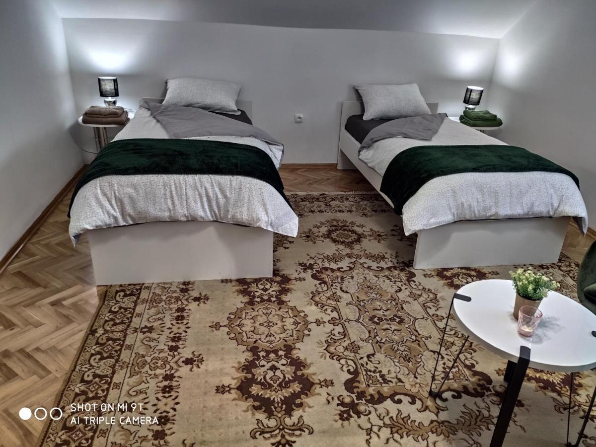 Kaya 2 Apartment Dakovo Luaran gambar